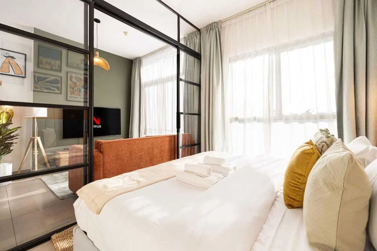 Urbane 1Br In Dubai Hills Apartment